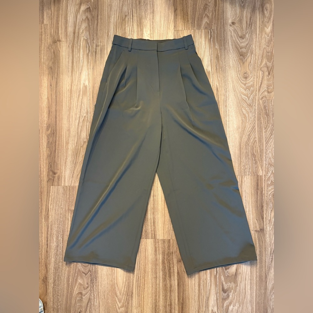 H&M Wide Leg Tailored Trousers Gray Size 4 High Waist